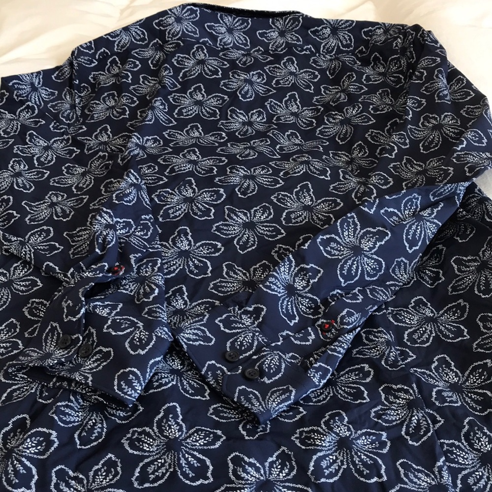 Brand New Slim Fit Wrinkle-Resistant Dress Shirt - Picture 4 of 7